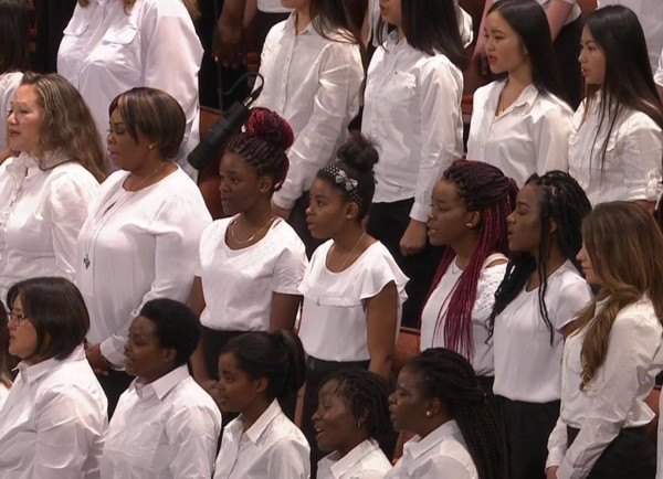 ldsconf-women-choir-april-2016