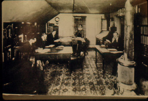 Pre_1917_Library