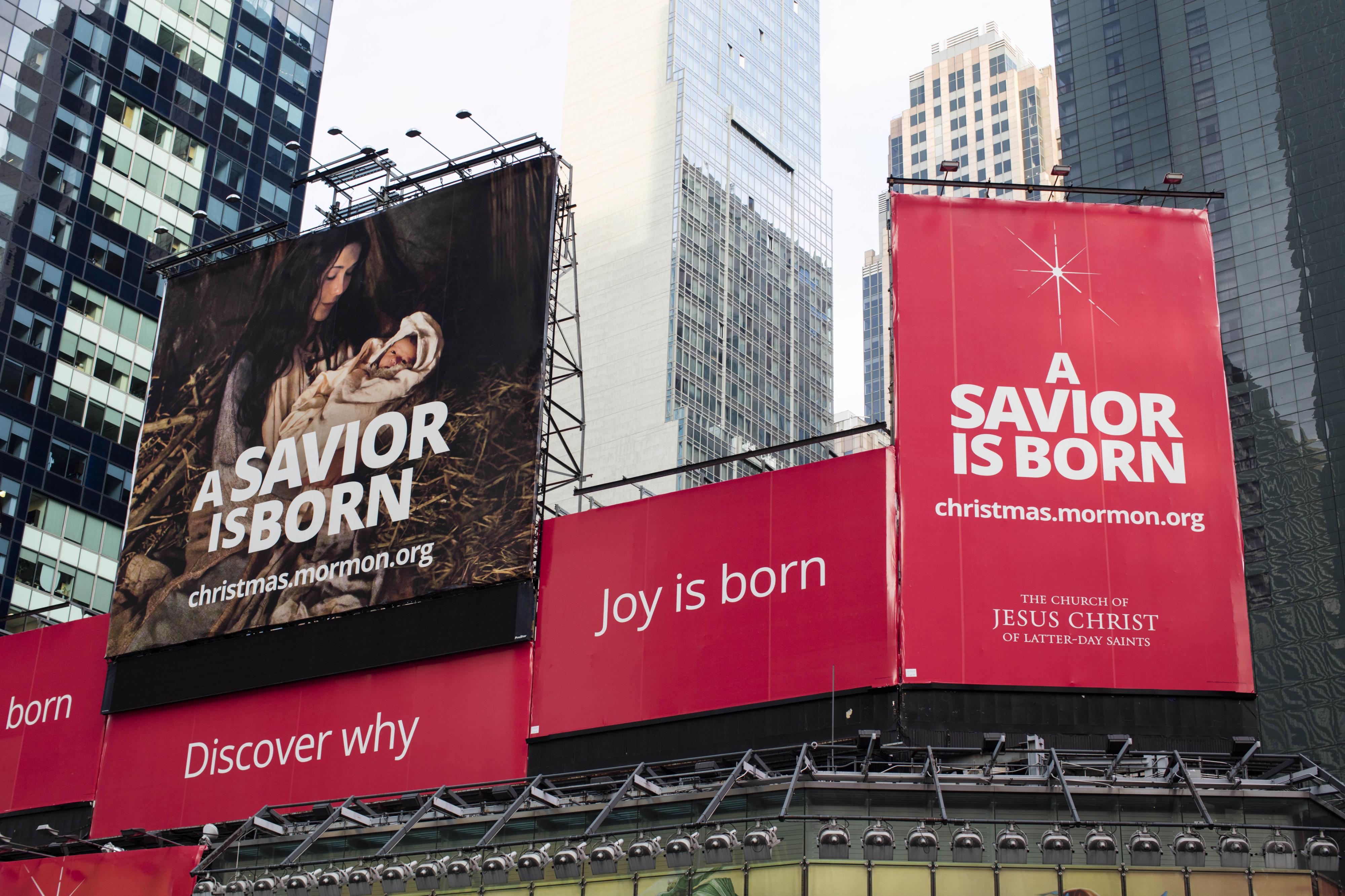 “A Savior Is Born” Christmas Images in New York’s Times Square LDS365