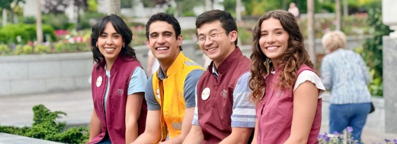 temple-volunteers